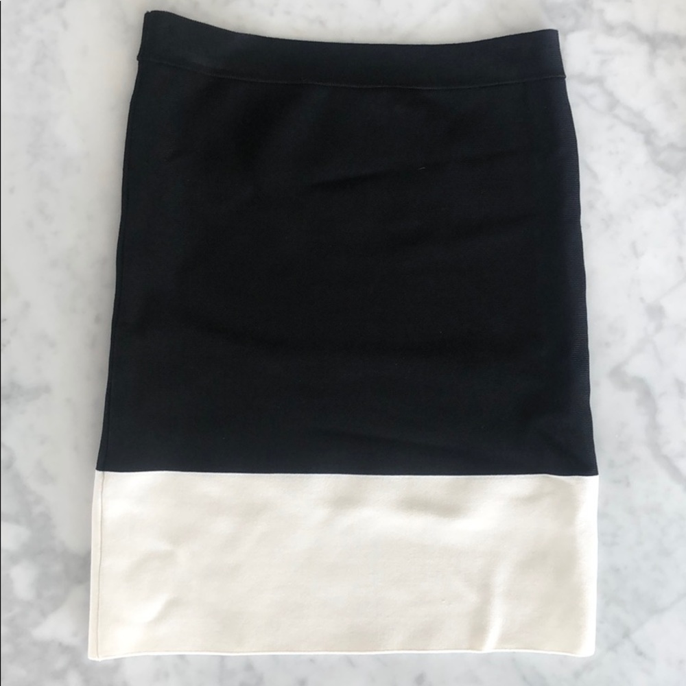 BCBGMaxazria stretch bandage skirt